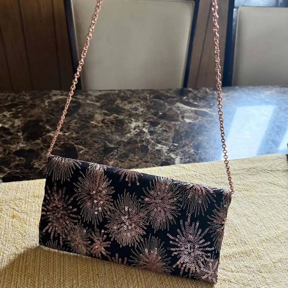 Dressbarn Black and Rose Gold Sequin Starburst Evening Clutch with Chain Strap
